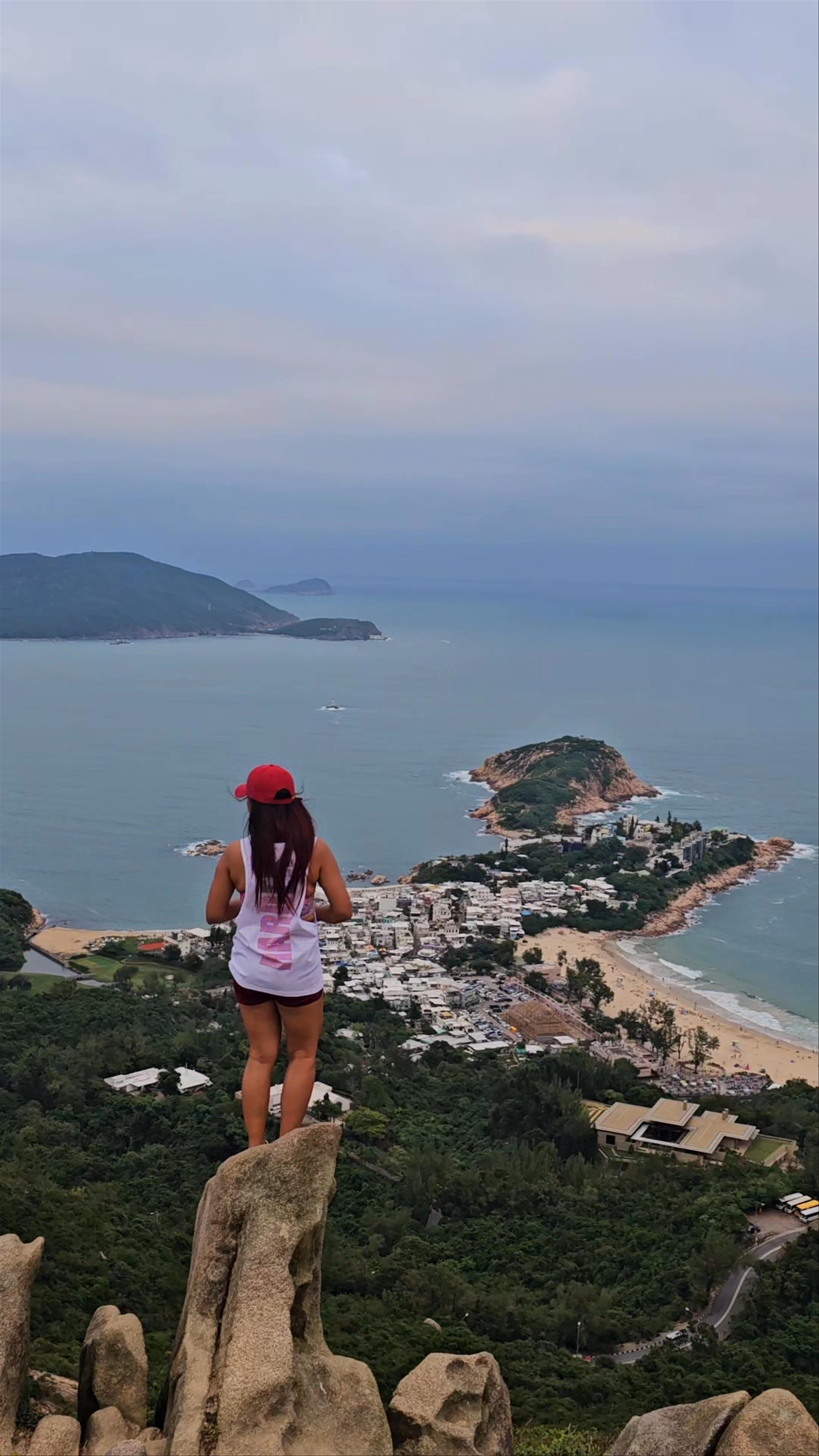 Dragon's Back: Epic Coastal Trail Hike in Hong Kong
