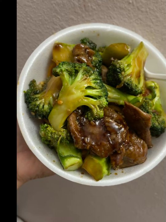 China Express - Kids meal beef broccoli w/chow Mein - Chinese Near Me - Canyon Country, California