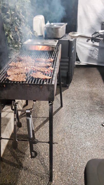 Tacos Las Musas - Grilling the steak - Tacos Near Me - Riverside, California