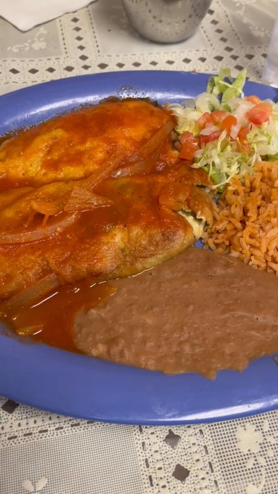 La Fe Cafe - Chiles Rellenos - Muy sabroso!! - Mexican Near Me - Kenosha, Wisconsin