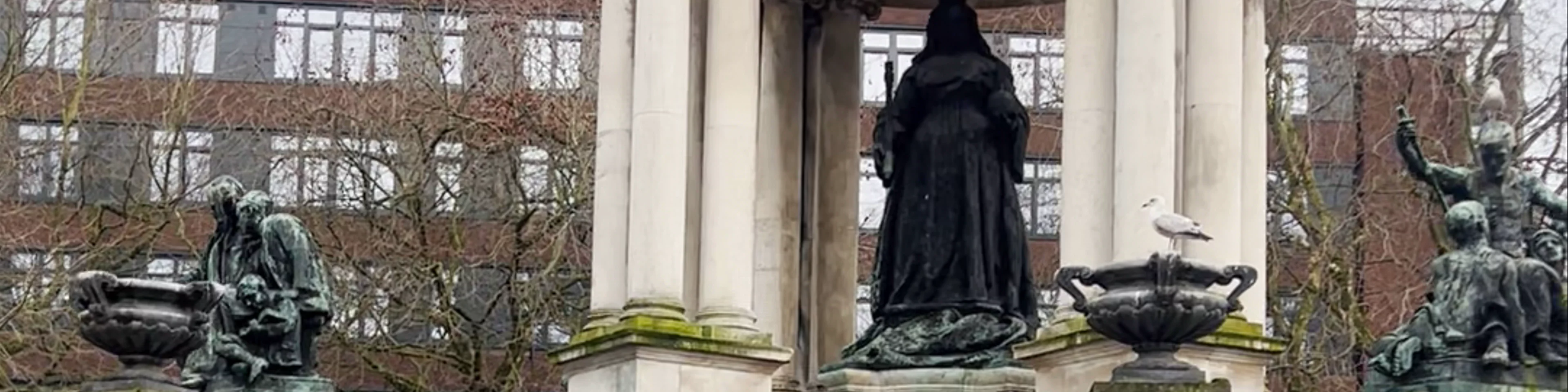 Queen Victoria Monument