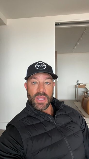 Order a personalised video from Gabe Kapler