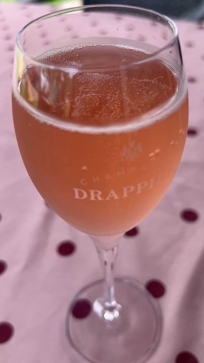 Chez Bruno - Cremant #ChezBruno - Delicatessen Near Me - Berlin, BE