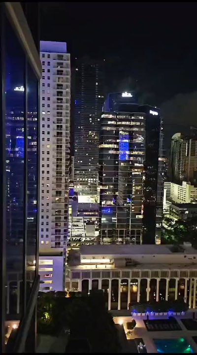Panorama Tower - Apartments Near Me - Miami, Florida