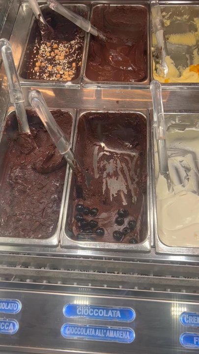 Vivoli - Gelato options - Ice Cream & Frozen Yogurt Near Me - Florence, FI