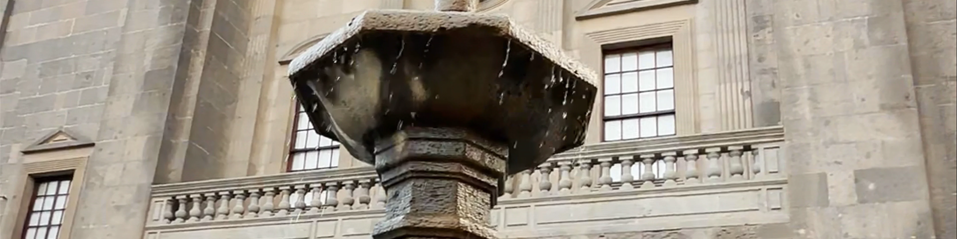 Fuente Plaza del Pilar Nuevo