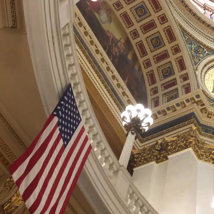 Capitol Building - Amazing view - Landmarks & Historical Buildings Near Me - Harrisburg, Pennsylvania