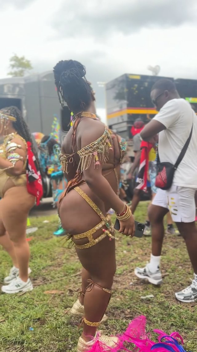 ROUND AND ROUND WE GO.....