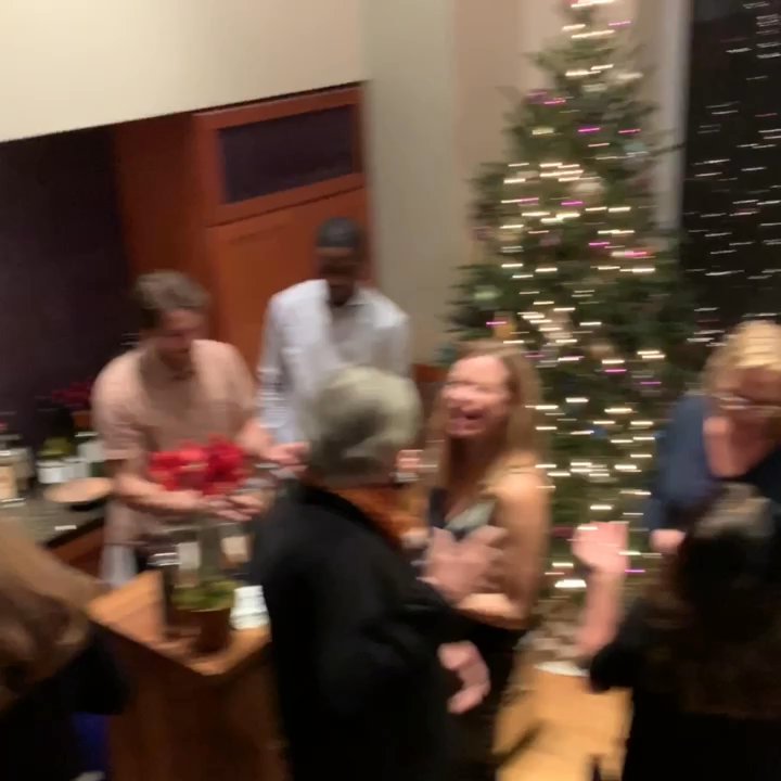 Ruth Lapin Events - Very happy crowd at holiday cocktail fundraiser - Party & Event Planning Near Me - Brooklyn, New York