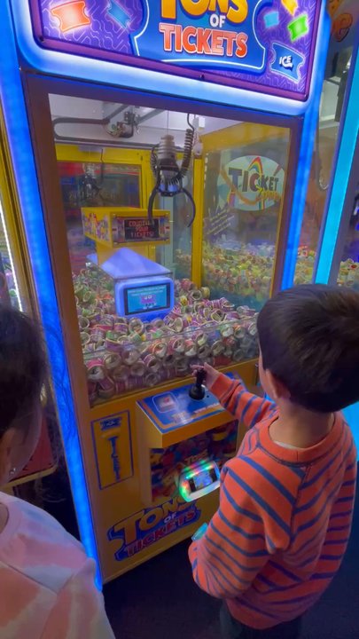 XtremeCraze - Woburn - Arcades Near Me - Woburn, Massachusetts