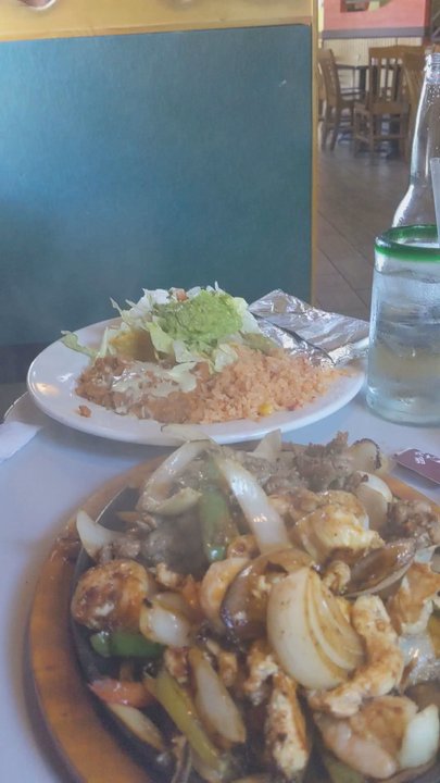 El Porton - Fajitas - Mexican Near Me - Germantown, Tennessee