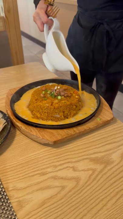 Jinzen - They had a delicious M6.Volcano Fried Rice with an egg poured on top. - Asian Fusion Near Me - Clayton, Missouri