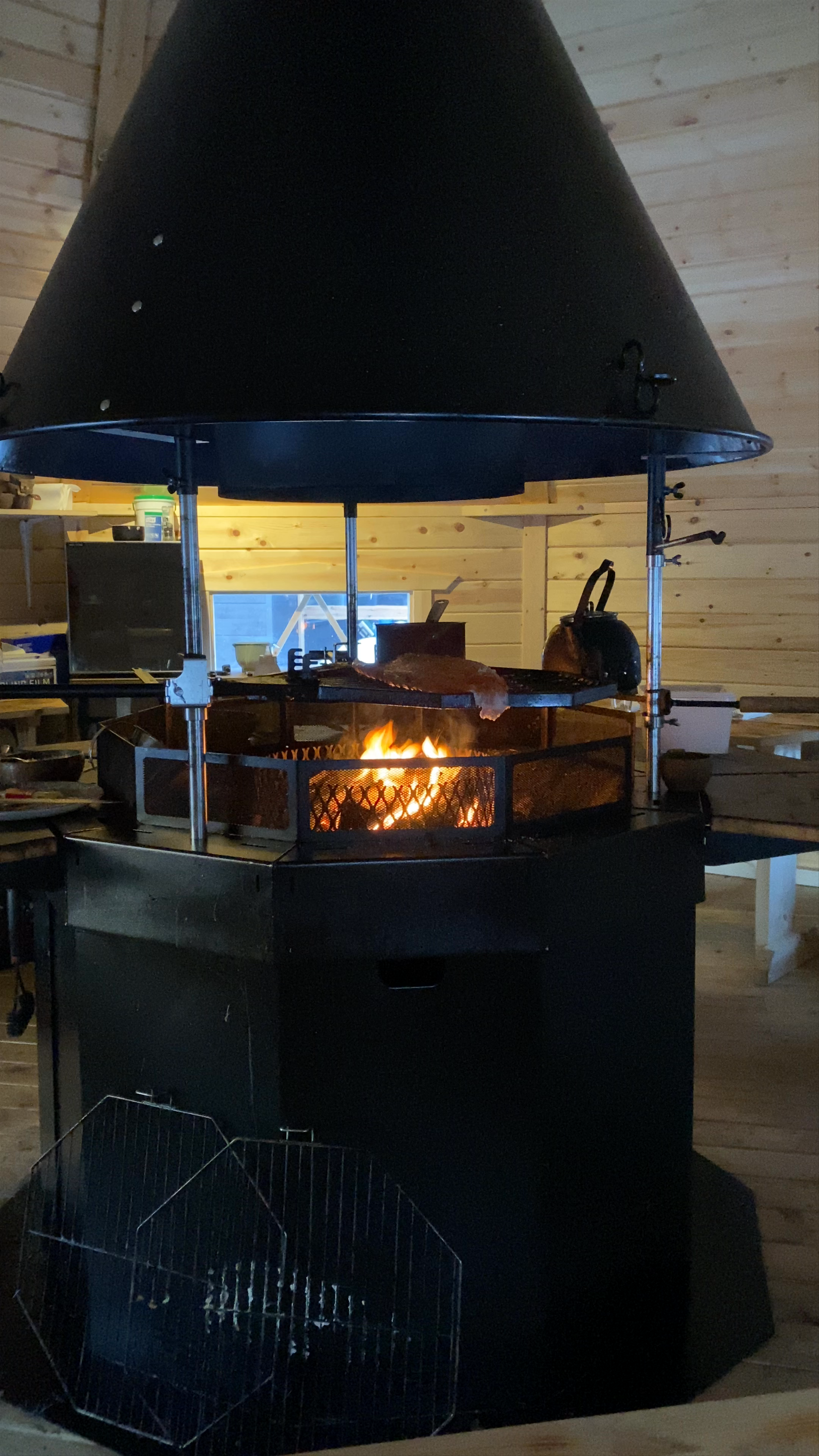 Cozy Finnish Kota Grill Experience in Lappi
