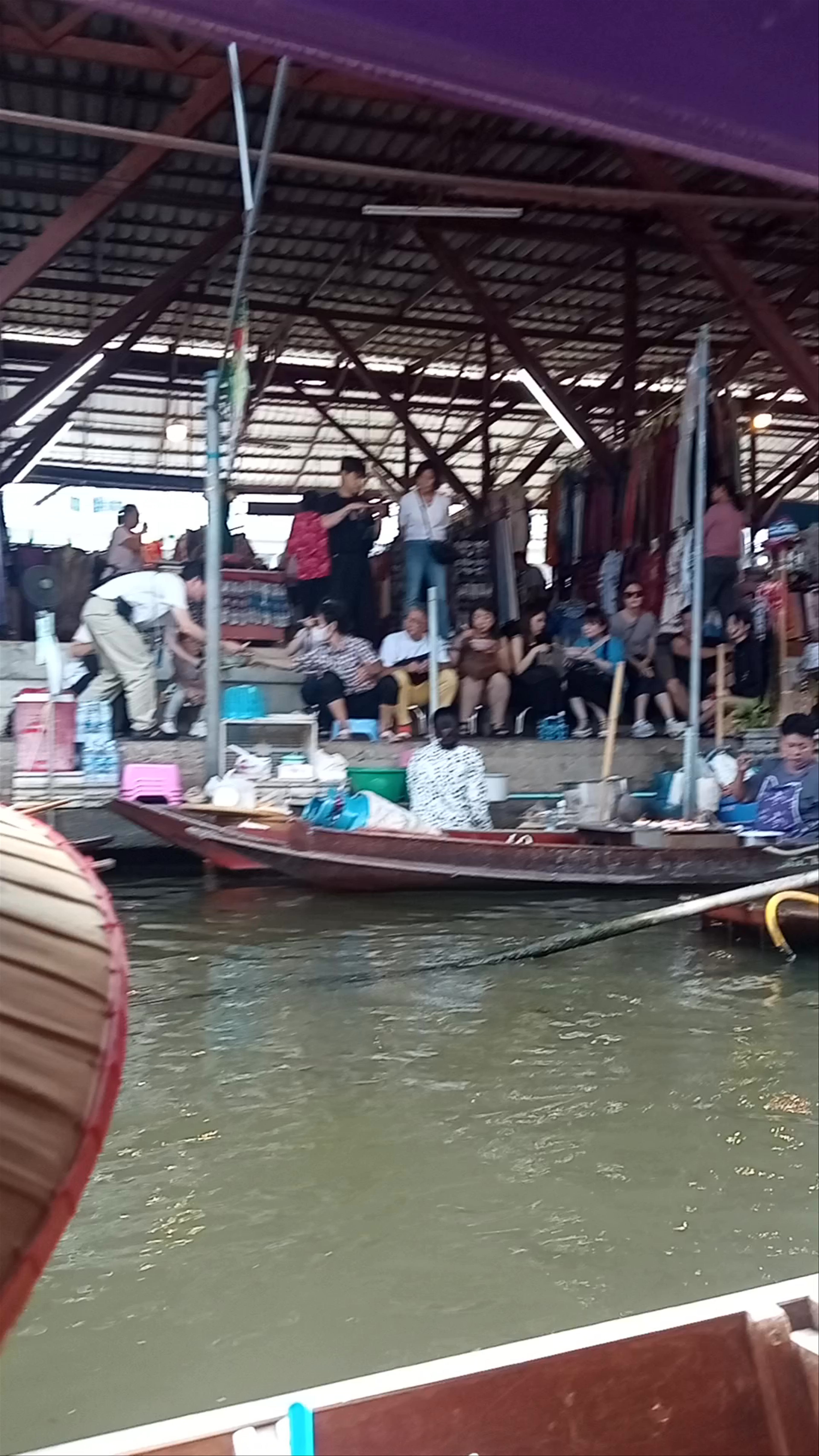 Floating market Bangkok tour