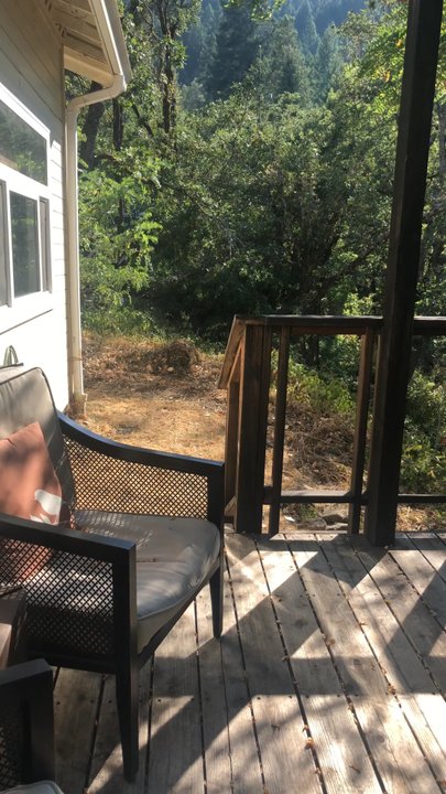 Coho Cottages - Village Cabin - Vacation Rentals Near Me - Willow Creek, California