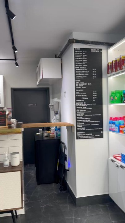 Terminal B - Convenience Stores Near Me - New York, New York