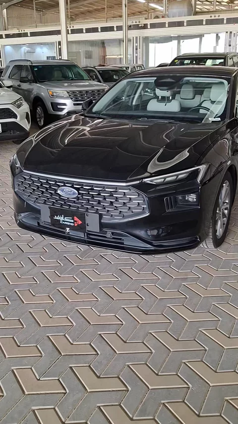 Ford Taurus ترند 2024