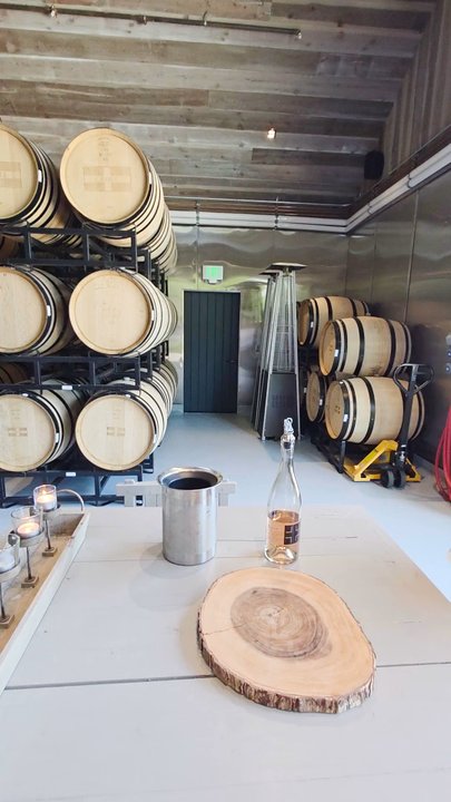 Croix Estate Winery - Wine Tasting Room Near Me - Fulton, California