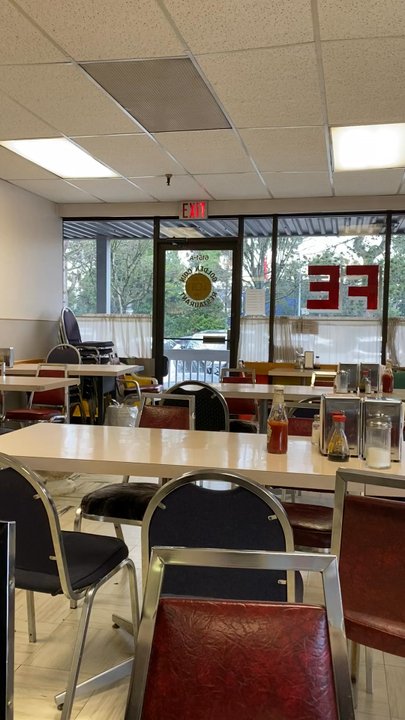 Golden Coin Restaurant - Chinese Near Me - Richmond, British Columbia