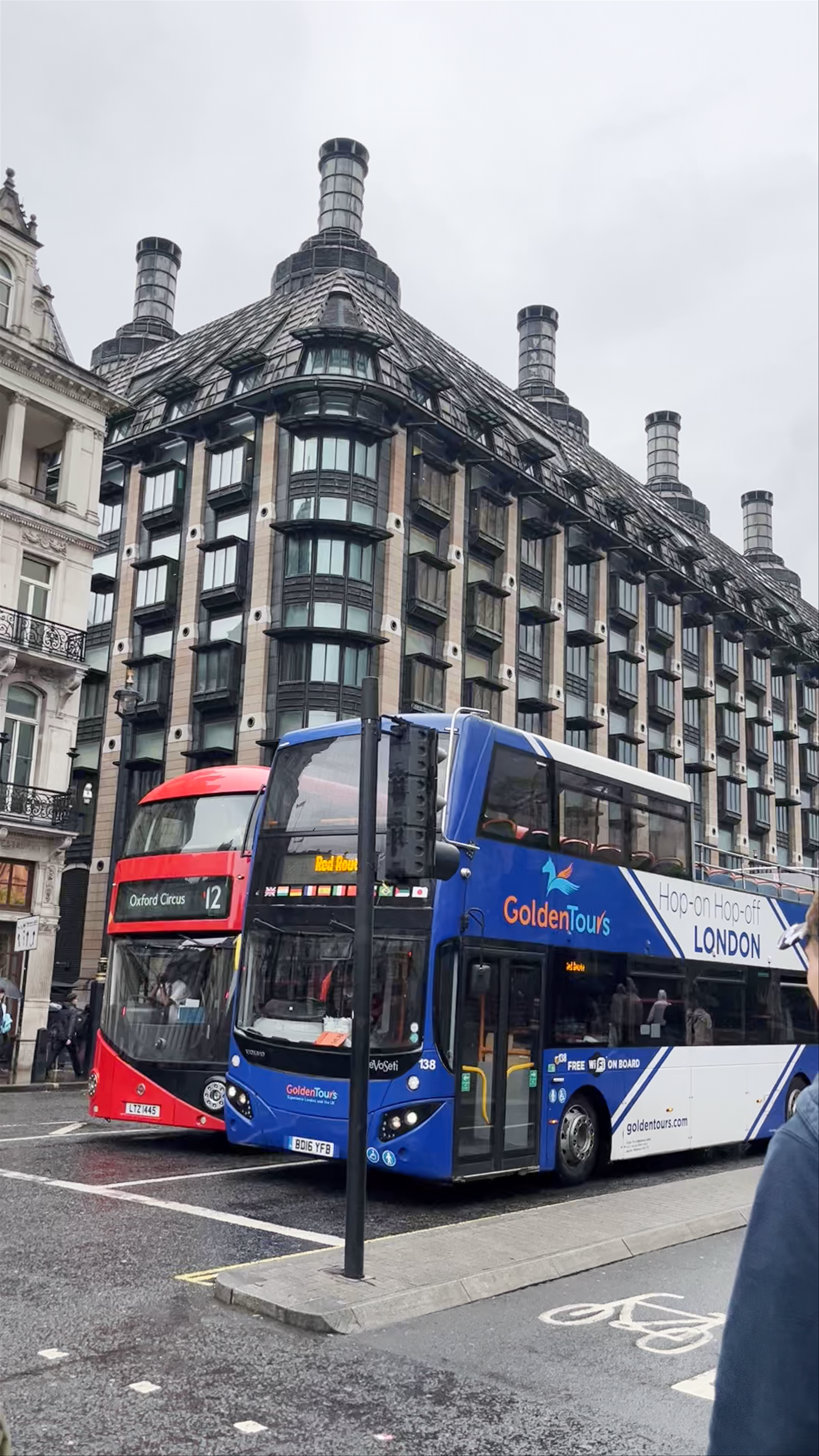 Iconic Big Ben and London Street Life