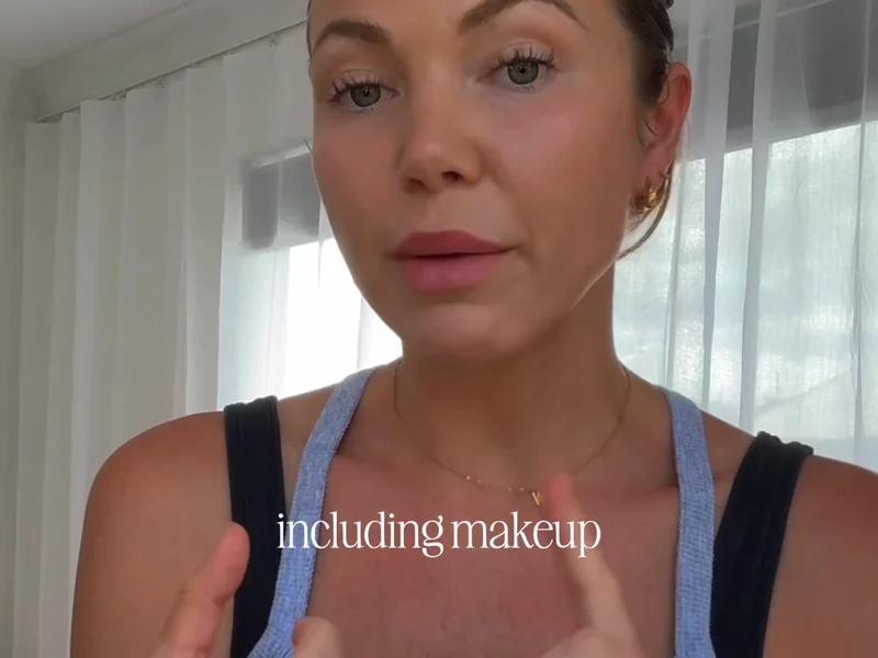 Mascara and Makeup V2 fast with musci(2)
