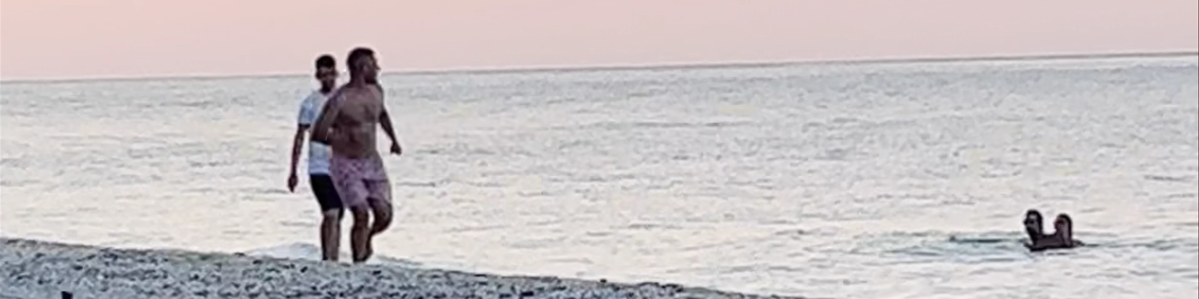 Παρίσαινα Beach