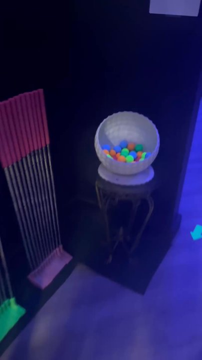 Glow Putt - Mini Golf Near Me - Honolulu, Hawaii
