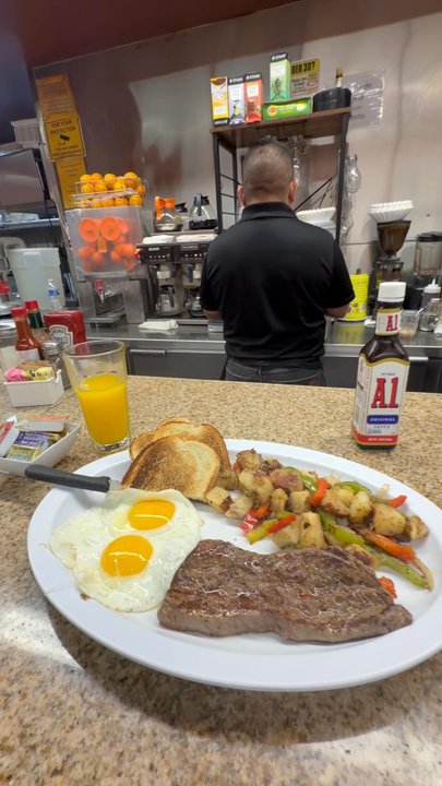 Mission's Kitchen - Steak and eggs - Diners Near Me - San Francisco, California