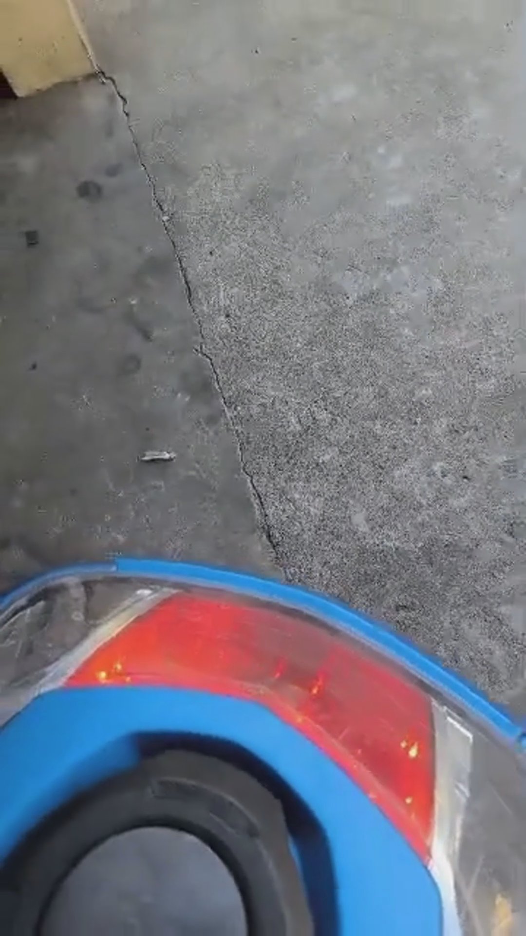Walk-around video thumbnail