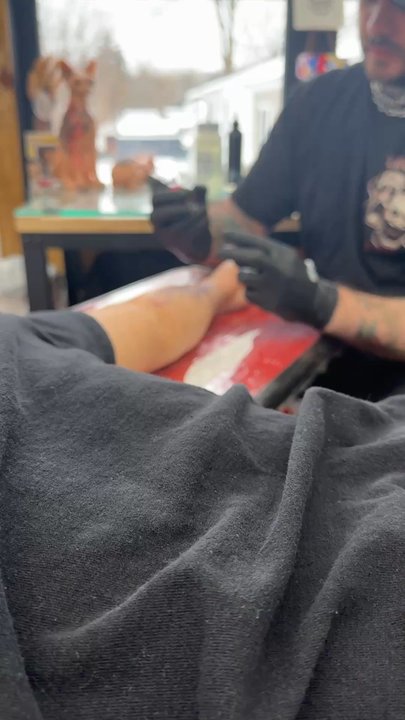 Tymeless Tattoo - Little vid my gf took. - Tattoo Near Me - Baldwinsville, New York