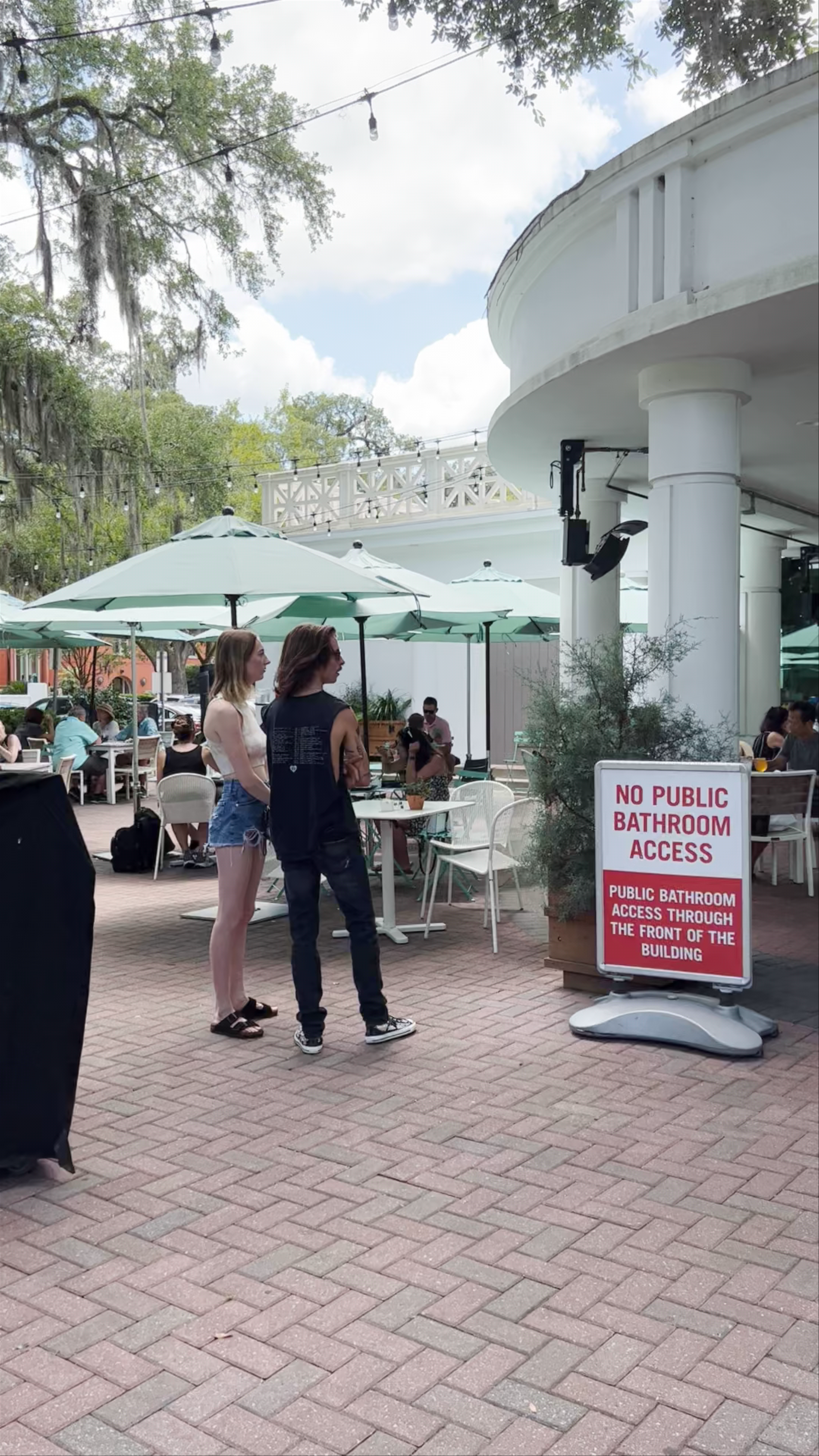 Relaxing Outdoor Dining at Collins Quarter Savannah