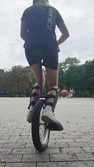 riu submission: Wheelwalk to pedalflip 