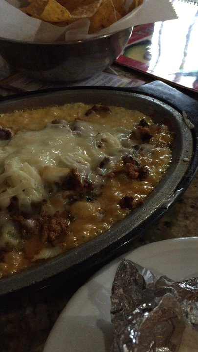 Vida mexicana - Queso fundido - Mexican Near Me - Hingham, Massachusetts