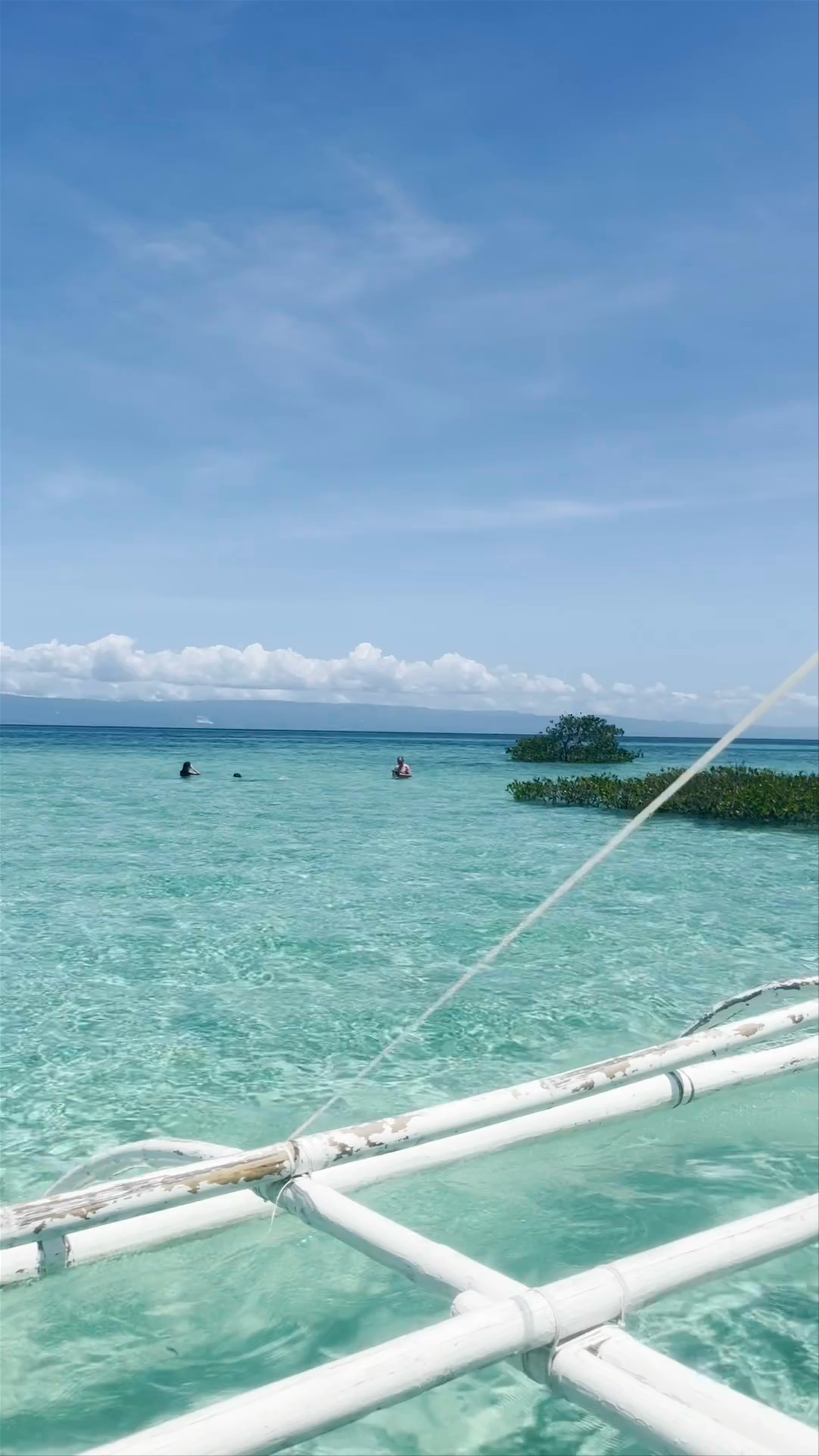 Virgin Island Paradise: Crystal Clear Waters of Panglao, Philippines