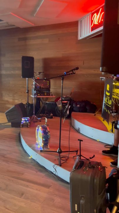 Mr Rick's - Live music - Bars Near Me - Avila Beach, California