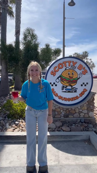 Scotty B's - we love to see u guys come with smiles and assist the customers and make u guys feel welcomed and apart as the family as well - Burgers Near Me - Imperial Beach, California