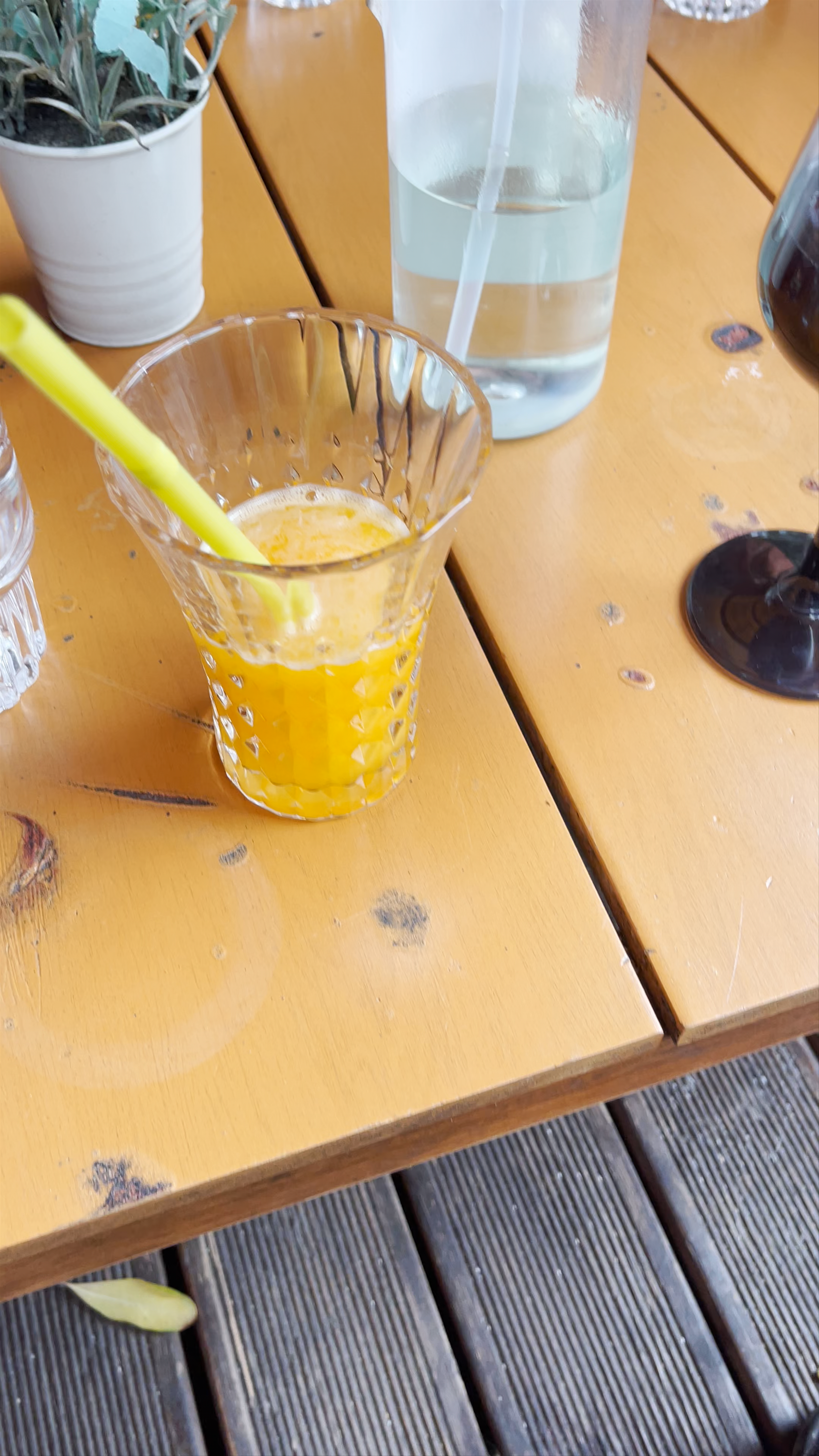 Pera Vrehi - Περα Βρεχει