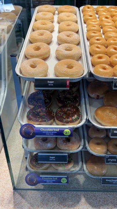 Krispy Kreme - Donuts Near Me - Mountain View, California