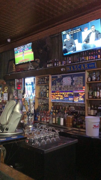 Sultana Bar - Sultan bar bar - Dive Bars Near Me - Williams, Arizona