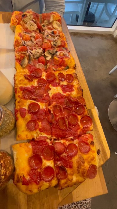 Faro - Pizza Near Me - Flagler Beach, Florida