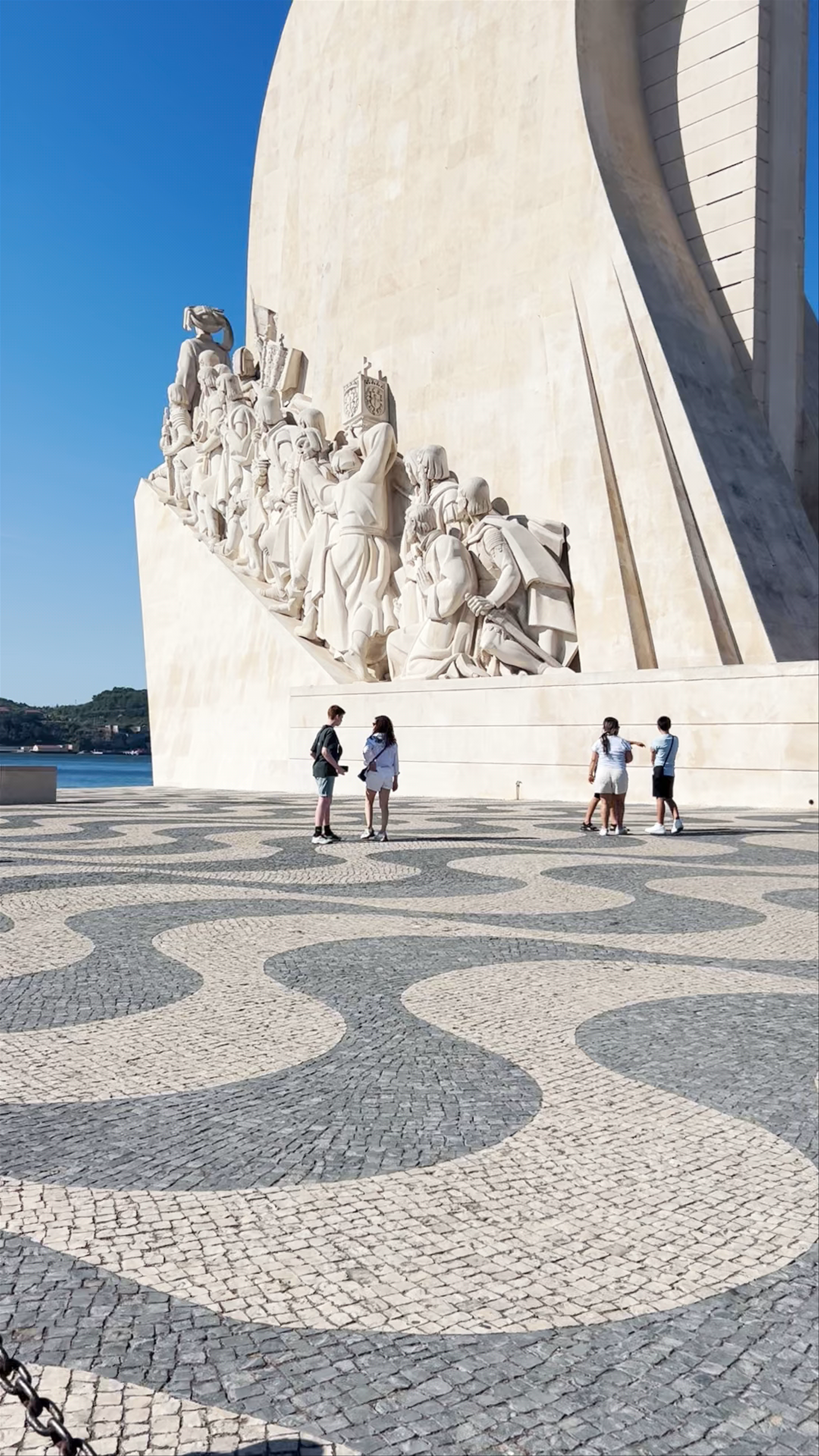 Padrão dos Descobrimentos: Lisbon's Iconic Monument to Explorers