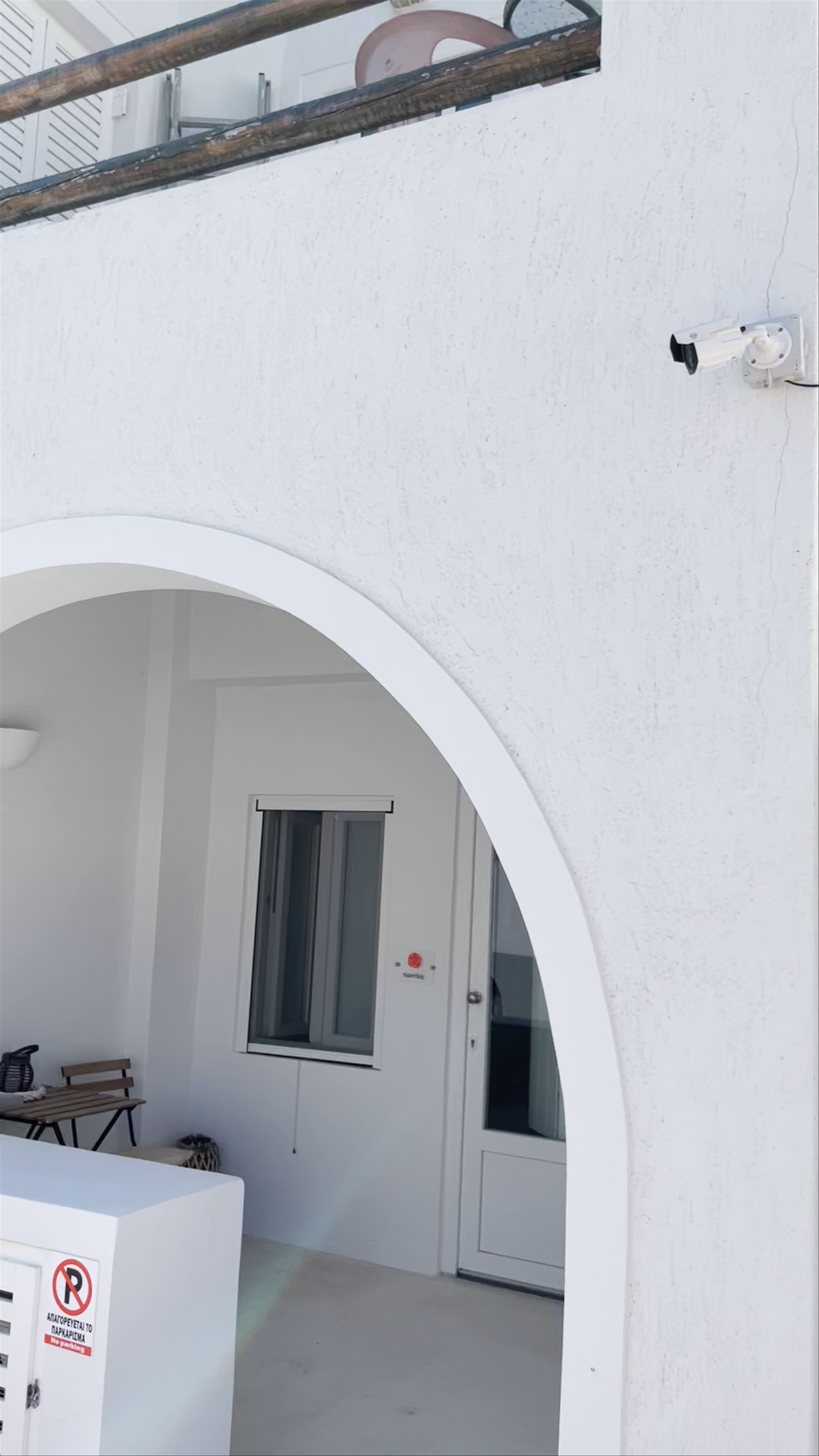 Thallos Cave House and Apartments in Karterádos, Greece: Authentic Cycladic Stay