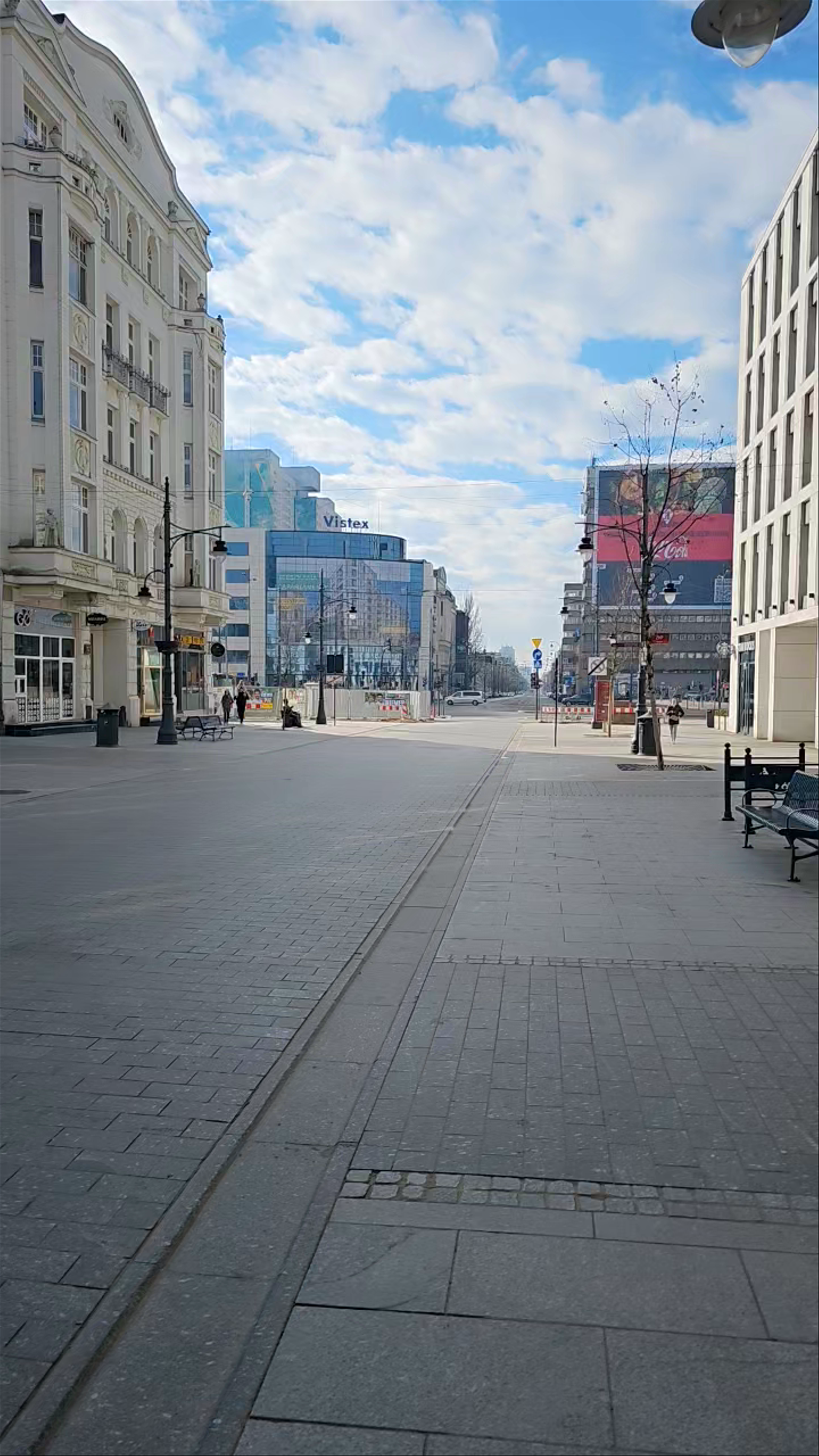 Piotrkowska Street: Vibrant Urban Walk in Łódź, Poland