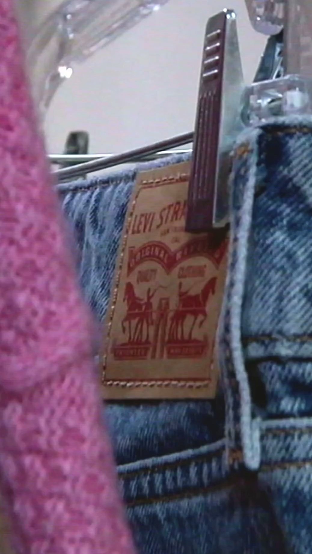 Levi's Loose Codes Guide with Highsnobiety
