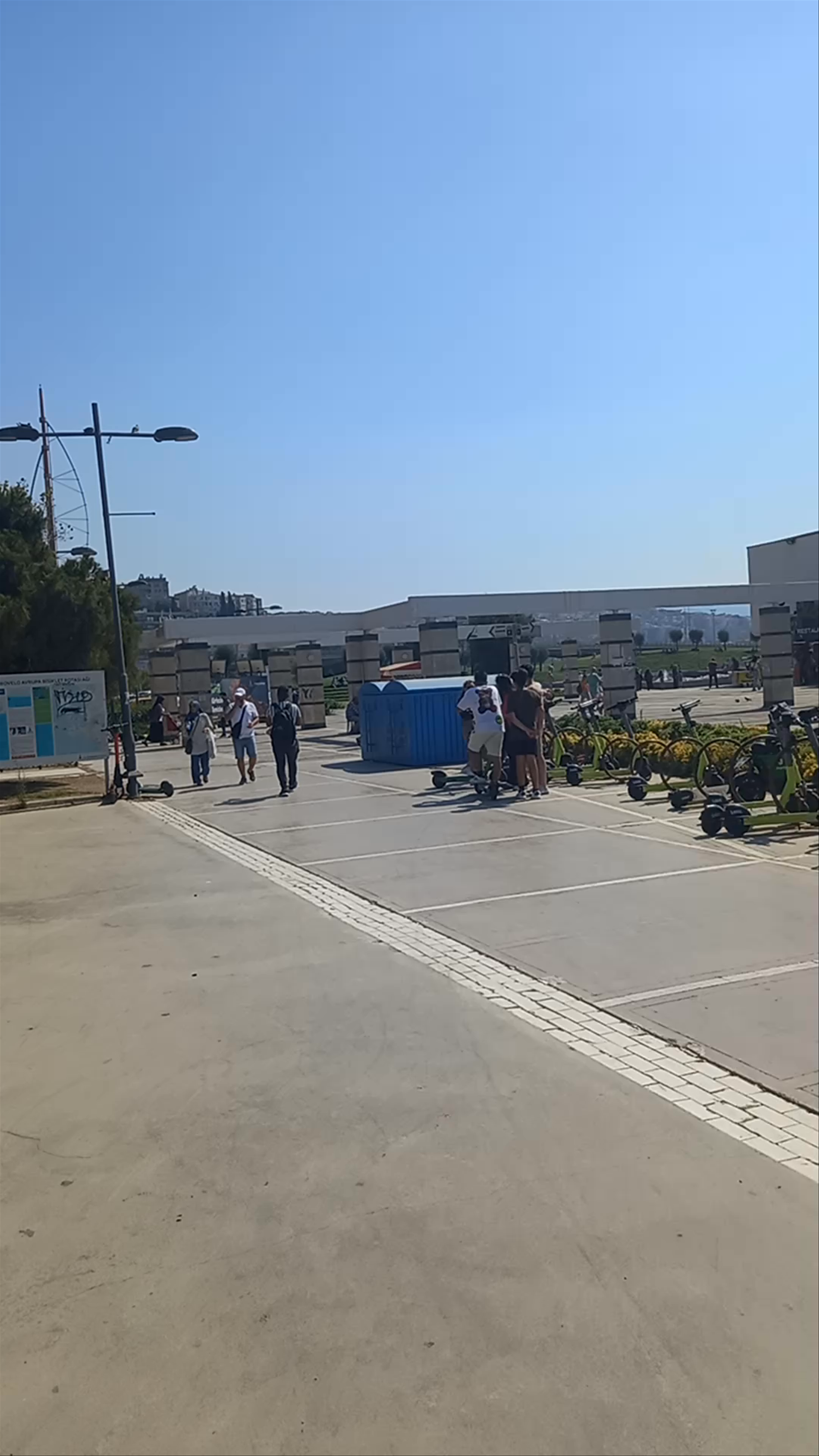 Sunny Stroll at Kent Tarihi Park in Konak, İzmir
