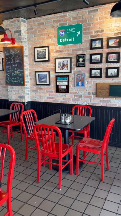 Motor City Pizza - Inside Motor City - Salad Near Me - Lewisville, Texas