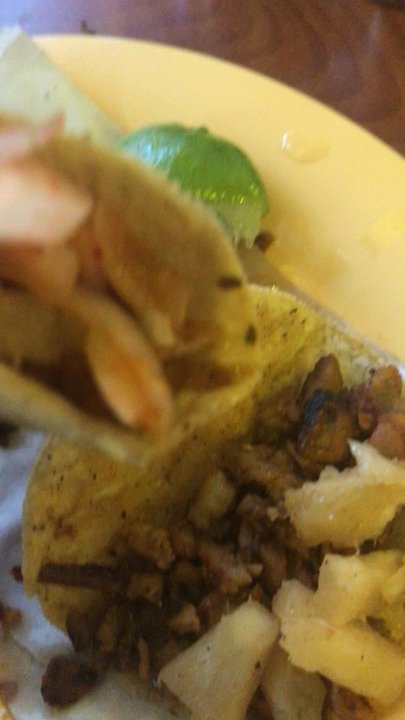 Aaajiji - Tacos y una orden de flautas - Mexican Near Me - Ciudad Juárez, CHH