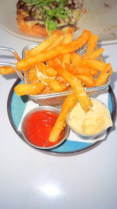Skydome Restaurant - Fries - Lounges Near Me - Arlington, Virginia