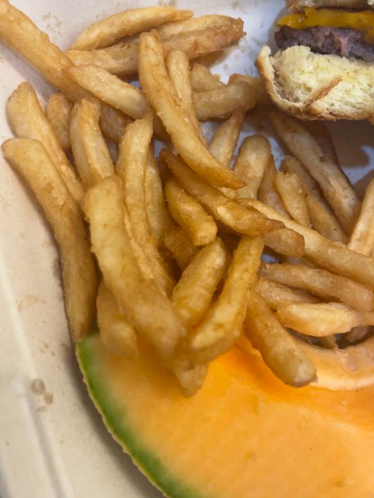 Jason's Beachside Grille - Do you want pay $14 fOR this burger look at the fries hard as a ROCK - New American Near Me - Kings Beach, California