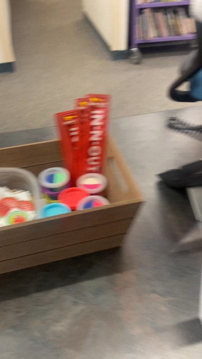 Laguna Beach Library - Students, children get to do scavenger hunts - Libraries Near Me - Laguna Beach, California